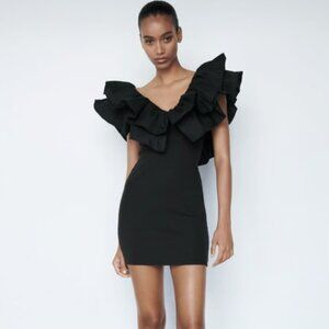 NWT ZARA SHORT FITTED RUFFLED MINI DRESS 1660/804 BLACK COCKTAILPARTY CLUBWEAR M